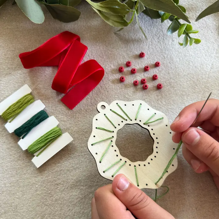 Make Your Own Stitched Wreath